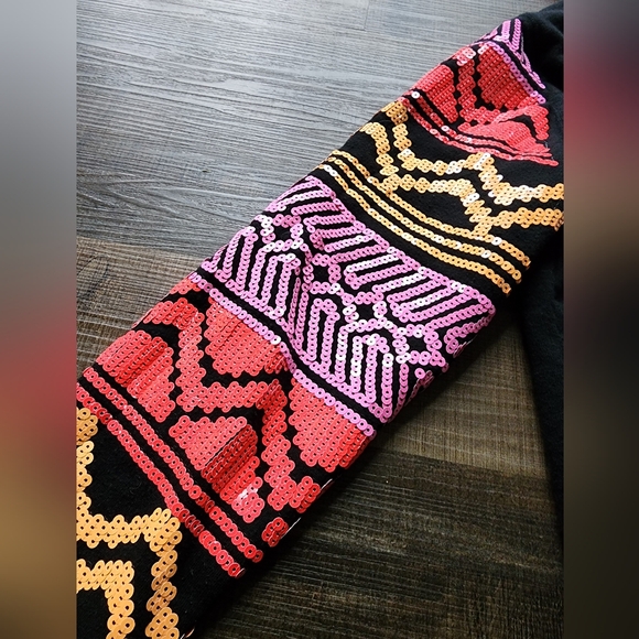 PINK Victoria's Secret black sequin Aztec hoodie zip up - Picture 4 of 6